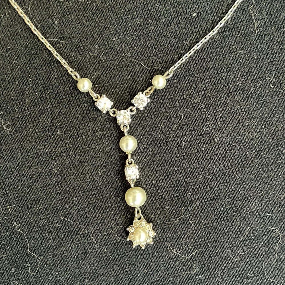 Necklace - Picture 2 of 4